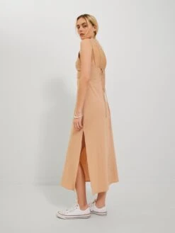 JJXX Robes Dété Robe D’été Femme Camel -Stil Femme Soldes Boutique 1764ed9b25b280d51502a5cbcbc4ac12