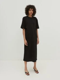 EDITED Robes En Jersey Robe Zuri Femme Noir 11 EDITED Robes En Jersey Robe Zuri Femme Noir -Stil Femme Soldes Boutique 1867472b1b4c300b26d2b33711440354