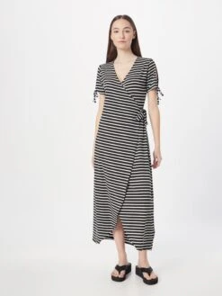 LTB Robes En Jersey Robe Zodoso Femme Noir / Blanc -Stil Femme Soldes Boutique 25b6d1aacb50f6f4318722a7fdf17811