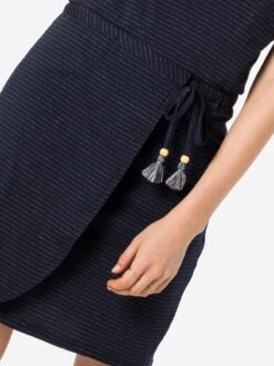 Ragwear Robes Dété Robe D’été Femme Bleu Marine -Stil Femme Soldes Boutique 28067146c823edf88c56c0541ee7572b