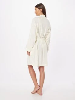 Underprotection Robes De Chambre Robe De Chambre Jane Femme Crème -Stil Femme Soldes Boutique 3ca6158f22611801b1580ef97630039e
