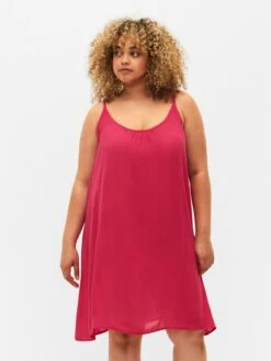 Zizzi Robes Dété Robe D’été ROSE Femme Rouge -Stil Femme Soldes Boutique 40a72cfee373223ce7b8cfe0c4b6d790