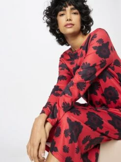 Monki Robes En Jersey Robe Femme Rouge -Stil Femme Soldes Boutique 4d0489b9c54032f09baaf249c62811ca