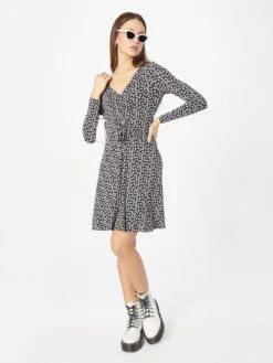 About You Robes En Jersey Robe Julia Femme Noir -Stil Femme Soldes Boutique 57519a60ab0da9f0d9791b0b417baf32