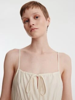 EDITED Robes Dété Robe D’été Jolina Femme Crème 10 EDITED Robes Dété Robe D’été Jolina Femme Crème -Stil Femme Soldes Boutique 71730bea89f179de9de3807443d4e89e