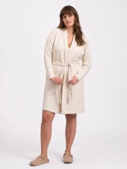 Robes De Chambre Robe De Chambre Femme Beige Clair -Stil Femme Soldes Boutique 7b2c30dc1389317d39bc9fc164d15d93