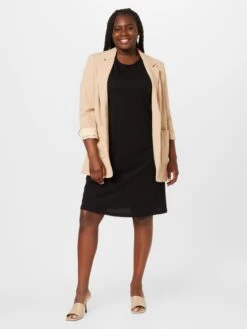 ONLY CARMAKOMA Robes En Jersey Robe MARTHA Femme Noir -Stil Femme Soldes Boutique 81c043c0214c6252a39675115775c86d