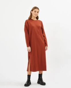 Minimum Robes En Jersey Robe Regizze Femme Rouge Rouille -Stil Femme Soldes Boutique 9a4a254ff461cd66adc3f74d65c69d6e
