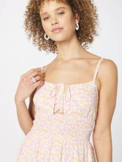 Hollister Robes Dété Robe D’été Femme Orange -Stil Femme Soldes Boutique de3e6ab23284c2362582c7fbb34b67e6