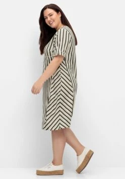 Sheego Robes En Jersey Robe Femme Kaki / Vert Pastel -Stil Femme Soldes Boutique e71ca307e2f49bda294a374e449c42b7